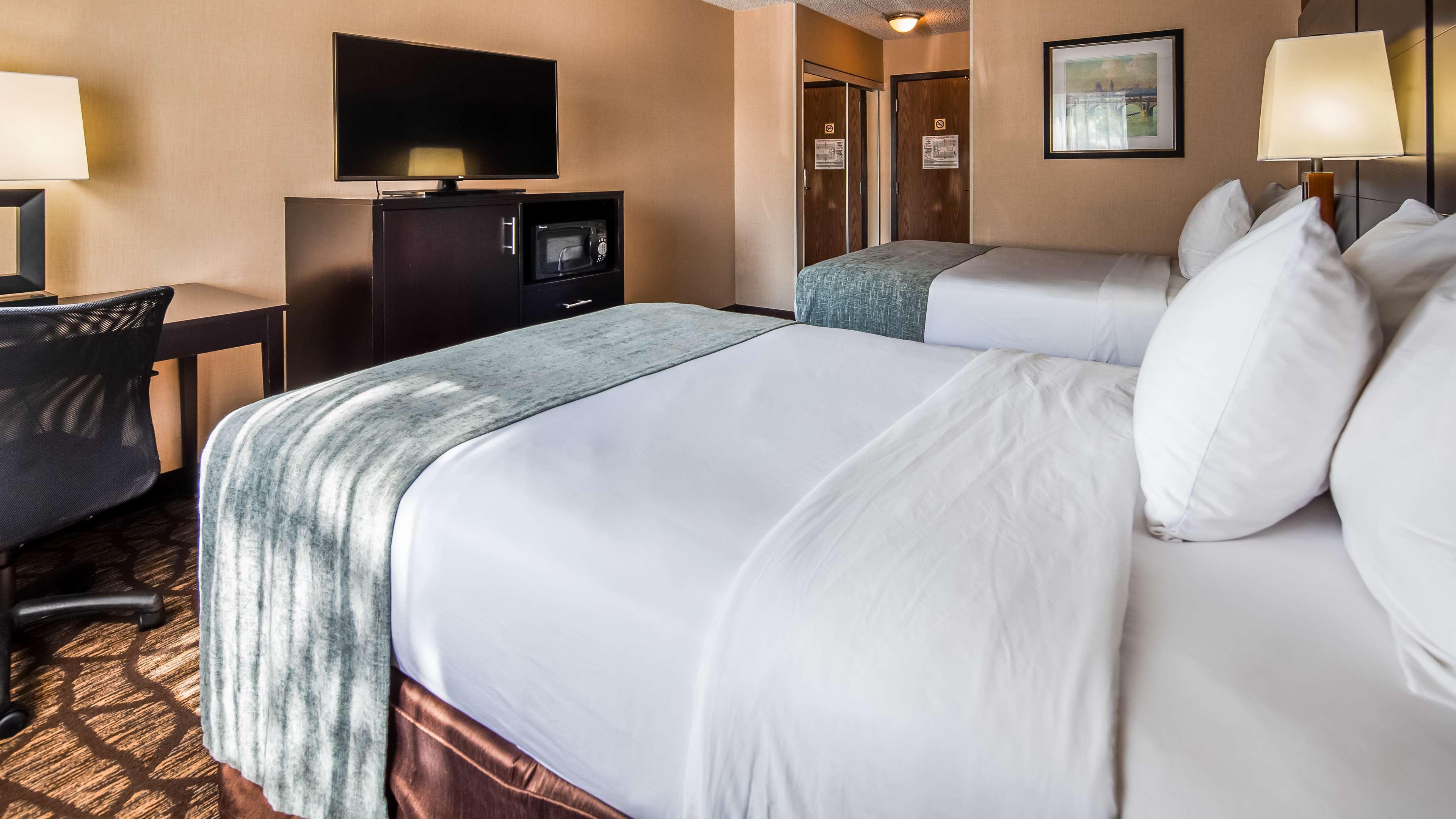 Best Western Detroit Livonia Eksteriør billede