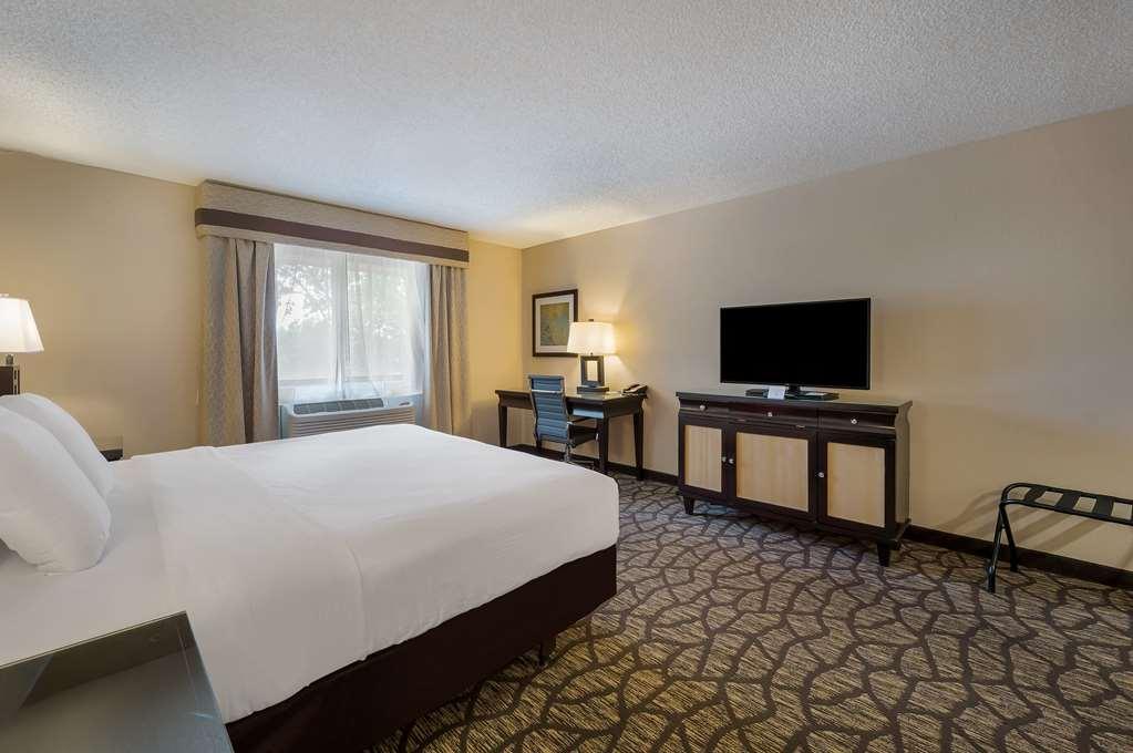 Best Western Detroit Livonia Værelse billede
